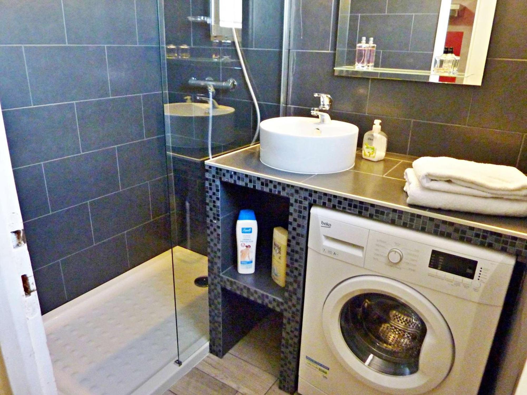 Duplex Renove Avec Clim, Terrasse Et Parking A Marseillan - Fr-1-387-162 Appartement Buitenkant foto